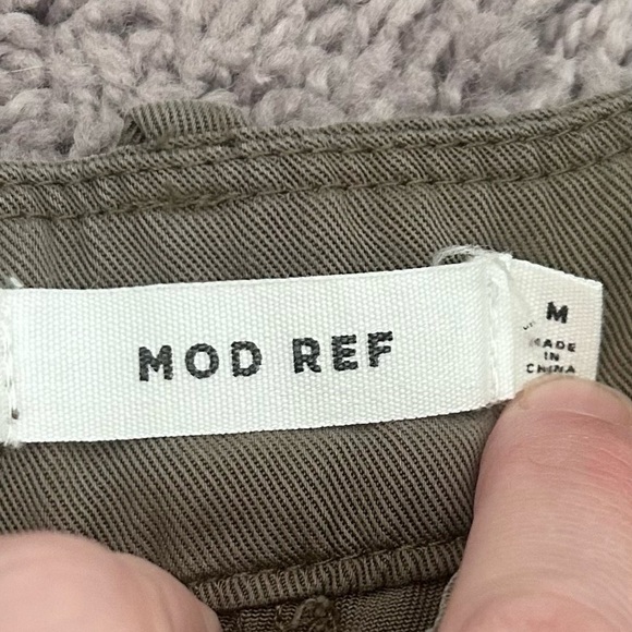MOD REF cargo pants. Size medium - Picture 2 of 4